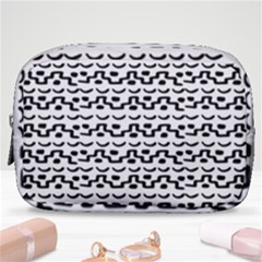 Blockify Make Up Pouch (small) by Sparkle