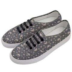 Modern Geometric Ornate Pattern Design Women s Classic Low Top Sneakers