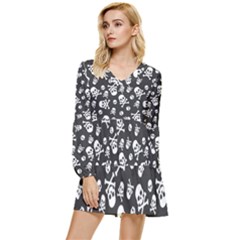 Skull And Cross Bone On Black Background Tiered Long Sleeve Mini Dress