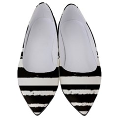 Bandes Abstrait Blanc/noir Women s Low Heels by kcreatif