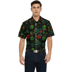 Apples Honey Honeycombs Pattern Men s Short Sleeve Pocket Shirt 