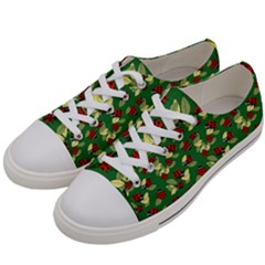 Ladybugs Men s Low Top Canvas Sneakers by UniqueThings