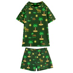 Turtle And Palm On Green Pattern Kids  Swim Tee And Shorts Set by Daria3107