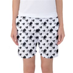 Sketchy Style Black Birds Motif Pattern Women s Basketball Shorts