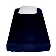 Blueberries Fitted Sheet (single Size) by kiernankallan