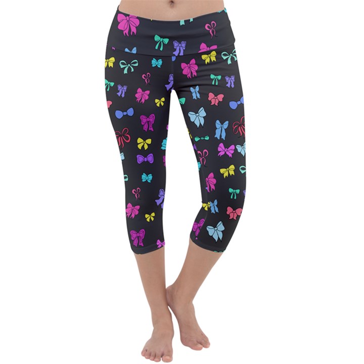 Bows on black Capri Yoga Leggings