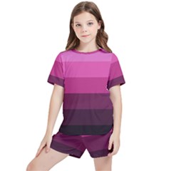 Pink Gradient Stripes Kids  Tee And Sports Shorts Set