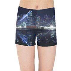 Cityscape-light-zoom-city-urban Kids  Sports Shorts by Sudhe