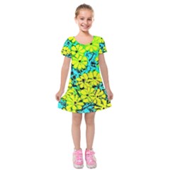 Chrysanthemums Kids  Short Sleeve Velvet Dress