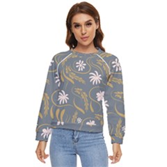 Folk Flowers Pattern  Women s Long Sleeve Raglan Tee