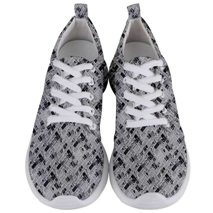 8 bit newspaper pattern, gazette collage black and white Men s Lightweight Sports Shoes