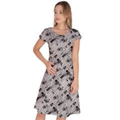 8 bit newspaper pattern, gazette collage black and white Classic Short Sleeve Dress