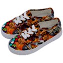 Through Space And Time 3 Kids  Classic Low Top Sneakers View2