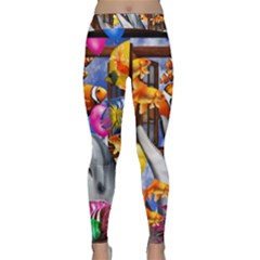 Outside The Window-swimming With Fishes Classic Yoga Leggings