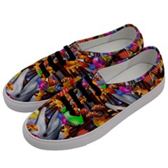 Outside The Window-swimming With Fishes Men s Classic Low Top Sneakers