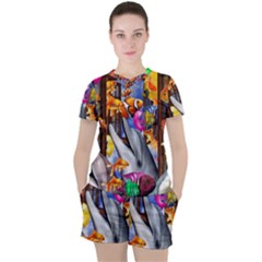 Outside The Window-swimming With Fishes Women s Tee and Shorts Set