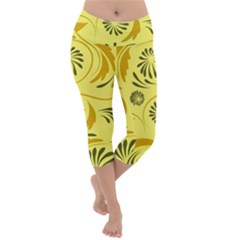 Folk Flowers Pattern  Lightweight Velour Capri Yoga Leggings by Eskimos