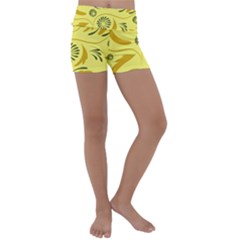 Folk Flowers Pattern  Kids  Lightweight Velour Yoga Shorts by Eskimos