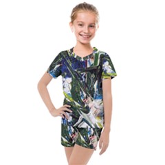 Snow In A City-1-1 Kids  Mesh Tee and Shorts Set