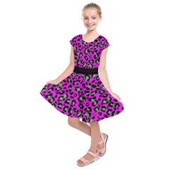 Pink And Green Leopard Spots Pattern Kids  Short Sleeve Dress by Casemiro