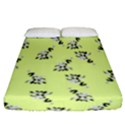 Black and white vector flowers at canary yellow Fitted Sheet (California King Size) View1