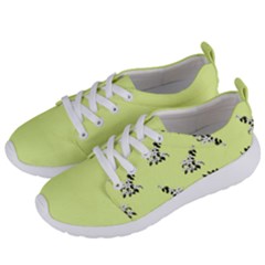 Black And White Vector Flowers At Canary Yellow Women s Lightweight Sports Shoes by Casemiro