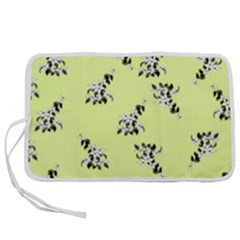 Black And White Vector Flowers At Canary Yellow Pen Storage Case (l) by Casemiro