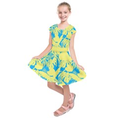 Yellow And Blue Leafs Silhouette At Sky Blue Kids  Short Sleeve Dress by Casemiro