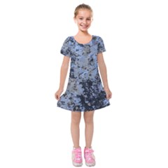 Marble Texture Top View Kids  Short Sleeve Velvet Dress by dflcprintsclothing