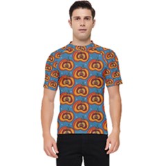 Pumpkin In Pumpkin Men s Short Sleeve Rash Guard