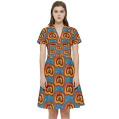 Pumpkin In Pumpkin Short Sleeve Waist Detail Dress