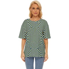 Illusion Waves Pattern Oversized Basic Tee