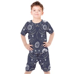 Folk Flowers Print Floral Pattern Ethnic Art Kids  Tee And Shorts Set by Eskimos