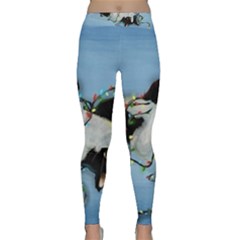 Christmas Cat Classic Yoga Leggings by Blueketchupshop