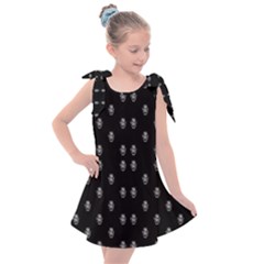 Black And White Sketchy Man Portrait Pattern Kids  Tie Up Tunic Dress