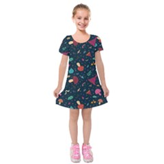 Bright Mushrooms Kids  Short Sleeve Velvet Dress by SychEva