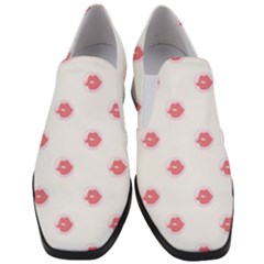 Lips Bubblegum Pattern Women Slip On Heel Loafers by Littlebird