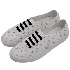 Magic Pattern  Men s Classic Low Top Sneakers