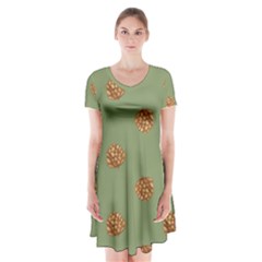 Pine Cones Green Short Sleeve V-neck Flare Dress