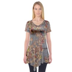 Sidewalk Leaves Short Sleeve Tunic 