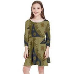 Floral Pattern Paisley Style Paisley Print  Doodle Background Kids  Quarter Sleeve Skater Dress