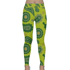 Floral Pattern Paisley Style Paisley Print  Doodle Background Classic Yoga Leggings by Eskimos