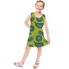 Floral Pattern Paisley Style Paisley Print  Doodle Background Kids  Tunic Dress by Eskimos