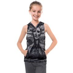 Bw Creepy Fantasy Scene Artwork Kids  Sleeveless Hoodie by dflcprintsclothing