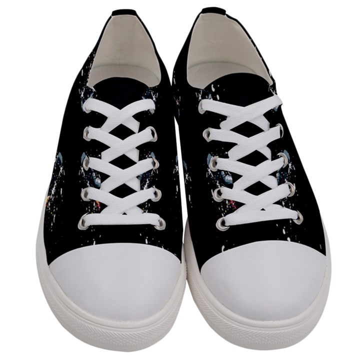 Digital Illusion Men s Low Top Canvas Sneakers