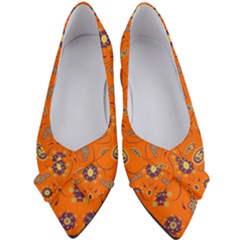 Floral Pattern Paisley Style  Women s Bow Heels by Eskimos