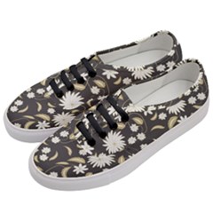 Folk Flowers Print Floral Pattern Ethnic Art Women s Classic Low Top Sneakers by Eskimos