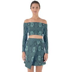 Floral Pattern Paisley Style Paisley Print   Off Shoulder Top With Skirt Set by Eskimos