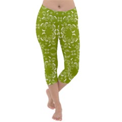 Floral Folk Damask Pattern  Lightweight Velour Capri Yoga Leggings by Eskimos