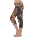 Abstract geometric design    Capri Yoga Leggings View2